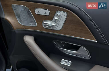 Внедорожник / Кроссовер Mercedes-Benz GLS-Class 2019 в 