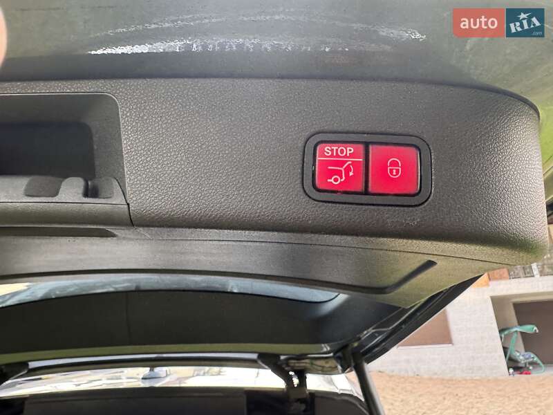 Позашляховик / Кросовер Mercedes-Benz GLS-Class 2019 в Полтаві