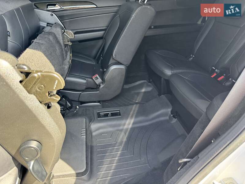 Позашляховик / Кросовер Mercedes-Benz GLS-Class 2016 в Чернівцях