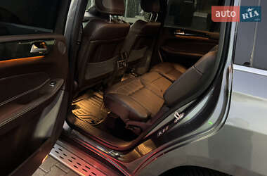 Позашляховик / Кросовер Mercedes-Benz GLS-Class 2017 в 