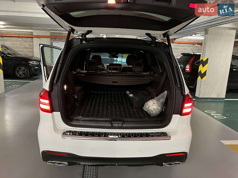 Внедорожник / Кроссовер Mercedes-Benz GLS-Class 2018 в Днепре фото 2 Внедорожник / Кроссовер Mercedes-Benz GLS-Class 2018 в Днепре