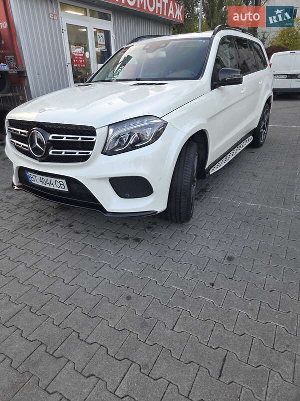 Внедорожник / Кроссовер Mercedes-Benz GLS-Class 2018 в 