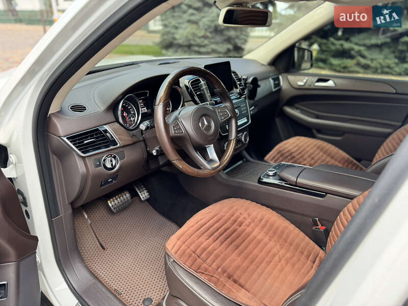 Позашляховик / Кросовер Mercedes-Benz GLS-Class 2016 в Одесі фото 8 Позашляховик / Кросовер Mercedes-Benz GLS-Class 2016 в Одесі