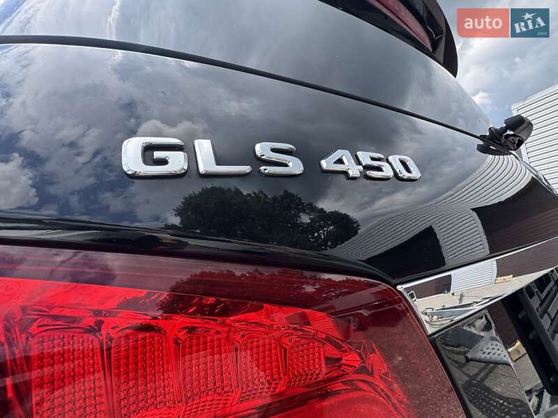 Внедорожник / Кроссовер Mercedes-Benz GLS-Class 2017 в Ровно