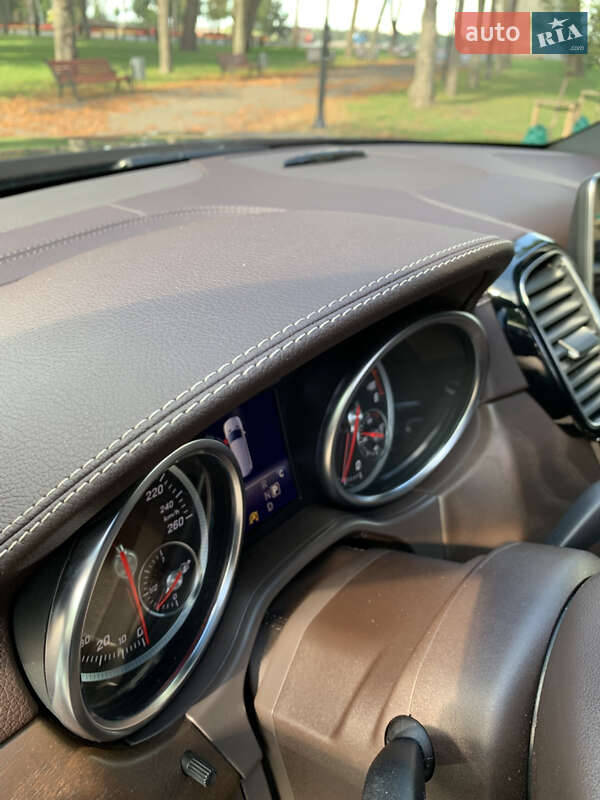 Внедорожник / Кроссовер Mercedes-Benz GLS-Class 2018 в Киеве фото 19 Внедорожник / Кроссовер Mercedes-Benz GLS-Class 2018 в Киеве