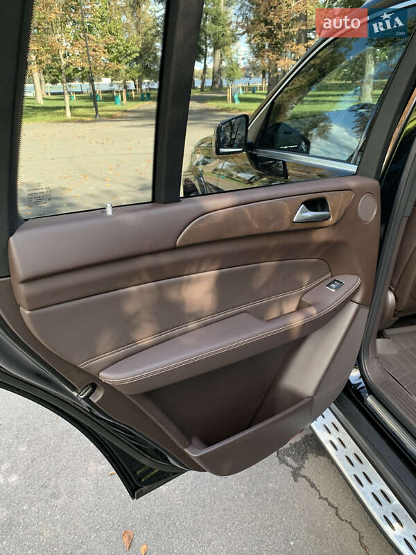 Внедорожник / Кроссовер Mercedes-Benz GLS-Class 2018 в Киеве фото 27 Внедорожник / Кроссовер Mercedes-Benz GLS-Class 2018 в Киеве