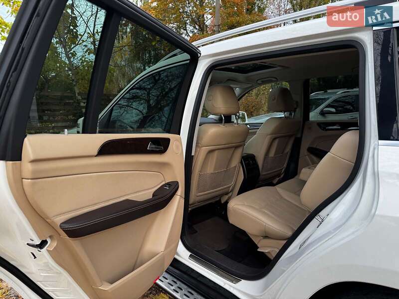 Внедорожник / Кроссовер Mercedes-Benz GLS-Class 2016 в Киеве фото 11 Внедорожник / Кроссовер Mercedes-Benz GLS-Class 2016 в Киеве