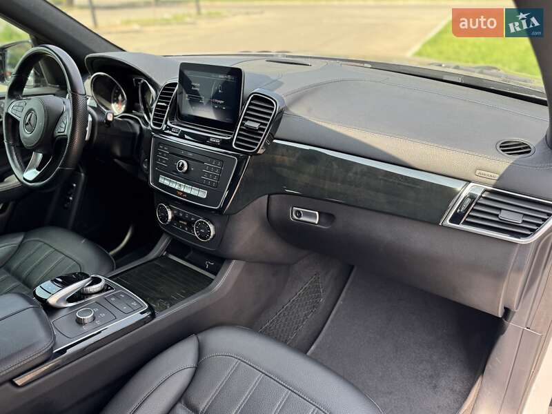 Позашляховик / Кросовер Mercedes-Benz GLS-Class 2018 в Дніпрі фото 18 Позашляховик / Кросовер Mercedes-Benz GLS-Class 2018 в Дніпрі