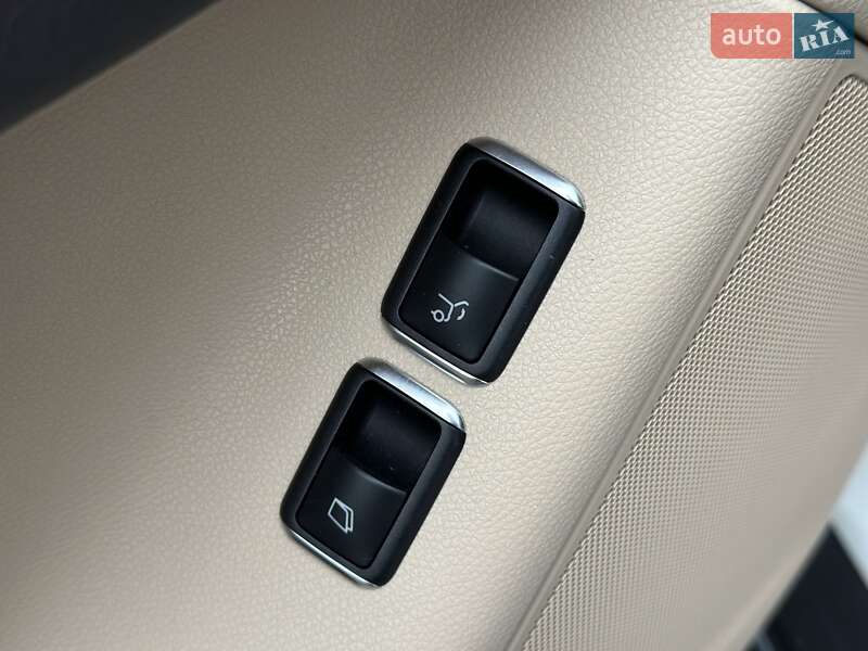 Позашляховик / Кросовер Mercedes-Benz GLS-Class 2019 в Києві фото 20 Позашляховик / Кросовер Mercedes-Benz GLS-Class 2019 в Києві