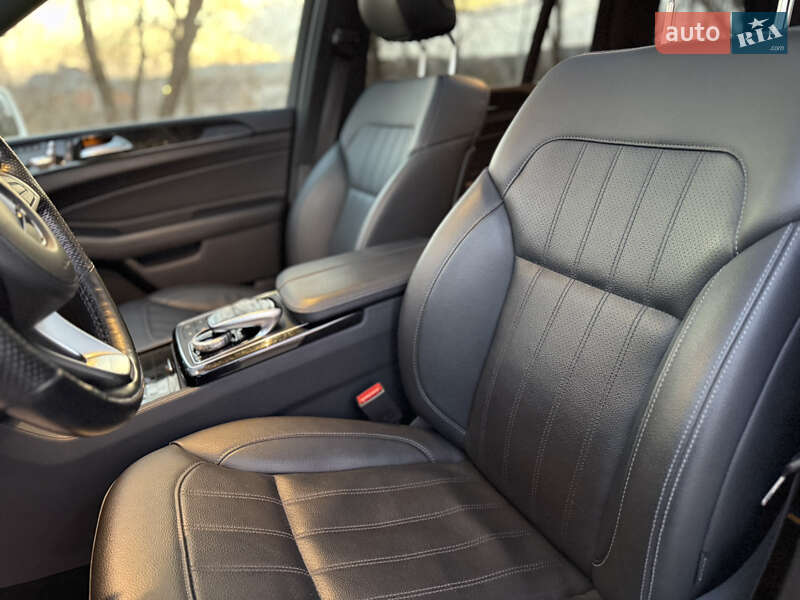 Позашляховик / Кросовер Mercedes-Benz GLS-Class 2018 в Києві фото 10 Позашляховик / Кросовер Mercedes-Benz GLS-Class 2018 в Києві