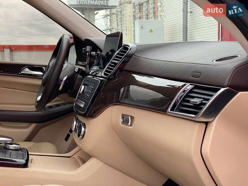 Внедорожник / Кроссовер Mercedes-Benz GLS-Class 2016 в Киеве
