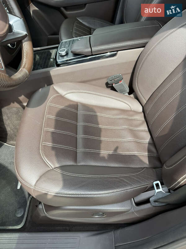 Внедорожник / Кроссовер Mercedes-Benz GLS-Class 2016 в Софиевской Борщаговке