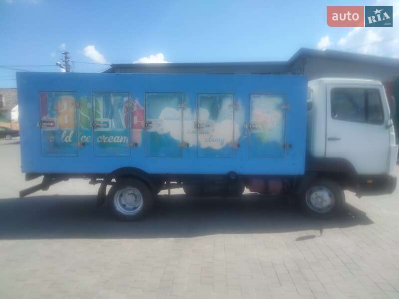 Рефрижератор Mercedes-Benz LK-Series 1990 в Ратным