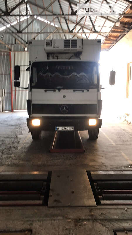 Грузовой фургон Mercedes-Benz LN-Series 1990 в Киеве