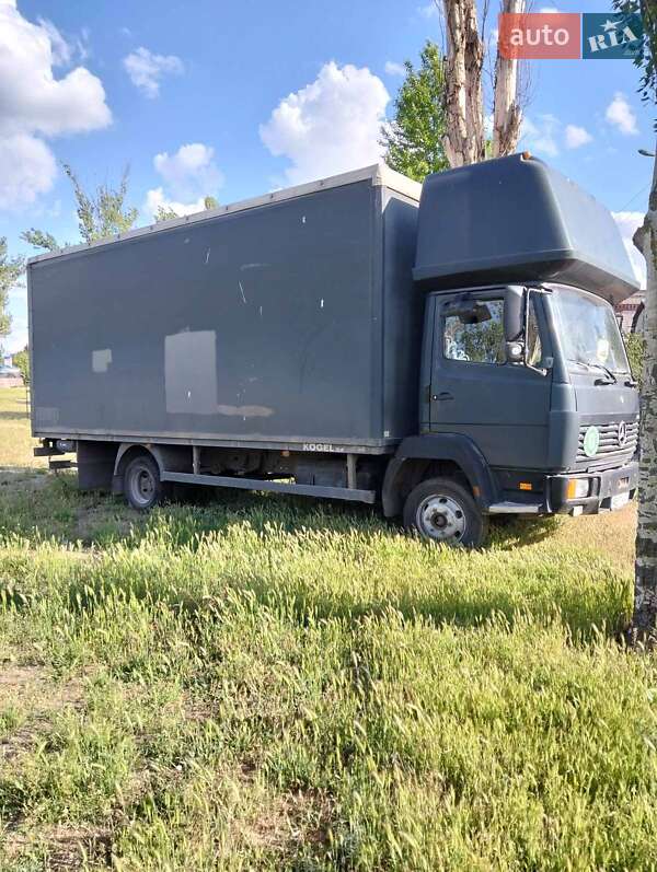 Грузовой фургон Mercedes-Benz LN-Series 1997 в Кривом Роге