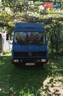 Вантажний фургон Mercedes-Benz LN-Series 1996 в Бедевлі