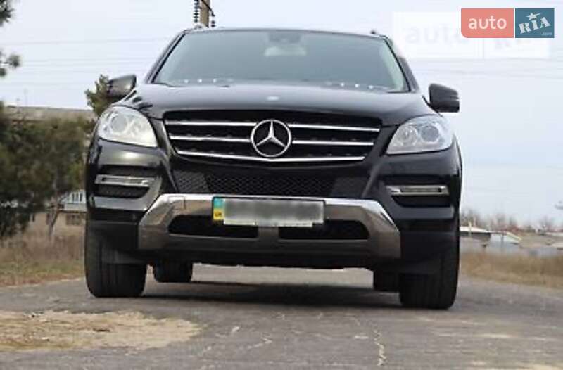 Внедорожник / Кроссовер Mercedes-Benz M-Class 2014 в Умани фото 4 Внедорожник / Кроссовер Mercedes-Benz M-Class 2014 в Умани