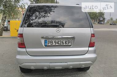 Внедорожник / Кроссовер Mercedes-Benz M-Class 2002 в Черновцах