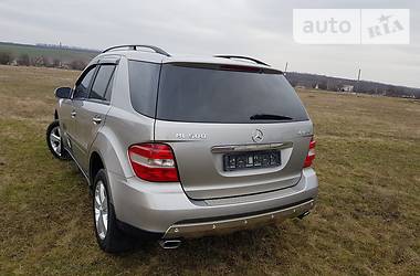 Внедорожник / Кроссовер Mercedes-Benz M-Class 2006 в Днепре