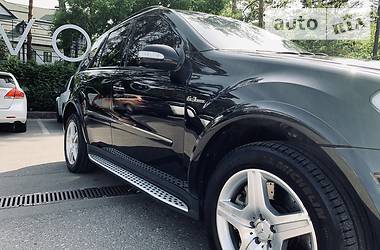 Позашляховик / Кросовер Mercedes-Benz M-Class 2008 в 