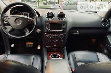 Позашляховик / Кросовер Mercedes-Benz M-Class 2008 в 