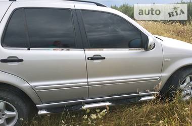 Внедорожник / Кроссовер Mercedes-Benz M-Class 2000 в Житомире