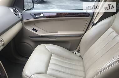 Позашляховик / Кросовер Mercedes-Benz M-Class 2008 в 