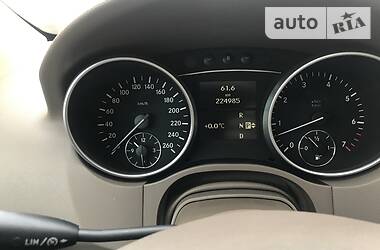 Позашляховик / Кросовер Mercedes-Benz M-Class 2008 в 