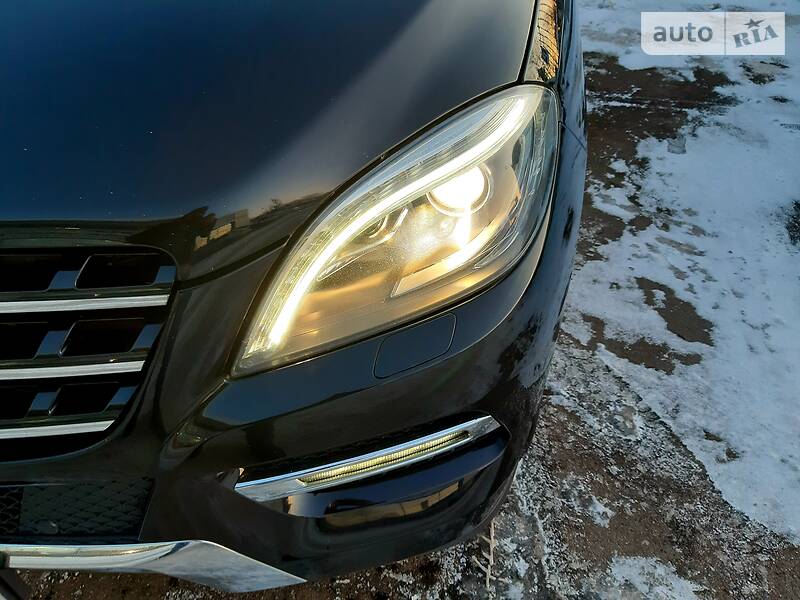 Позашляховик / Кросовер Mercedes-Benz M-Class 2014 в Полтаві