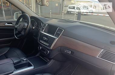 Позашляховик / Кросовер Mercedes-Benz M-Class 2013 в 
