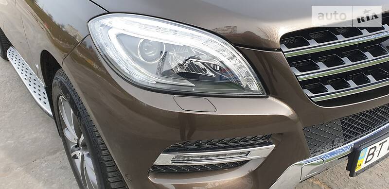 Позашляховик / Кросовер Mercedes-Benz M-Class 2013 в Херсоні фото 4 Позашляховик / Кросовер Mercedes-Benz M-Class 2013 в Херсоні
