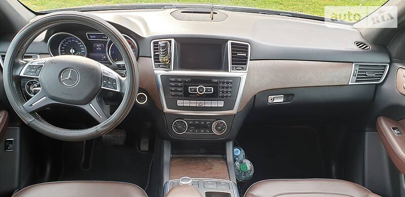 Позашляховик / Кросовер Mercedes-Benz M-Class 2013 в Херсоні фото 36 Позашляховик / Кросовер Mercedes-Benz M-Class 2013 в Херсоні