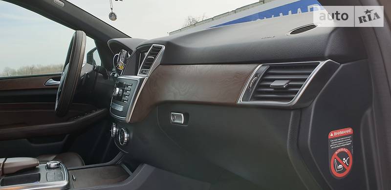 Позашляховик / Кросовер Mercedes-Benz M-Class 2013 в Херсоні фото 43 Позашляховик / Кросовер Mercedes-Benz M-Class 2013 в Херсоні