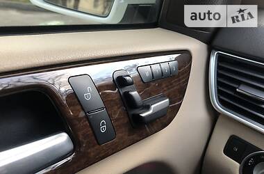 Позашляховик / Кросовер Mercedes-Benz M-Class 2012 в 