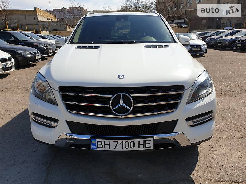 Позашляховик / Кросовер Mercedes-Benz M-Class 2014 в Одесі