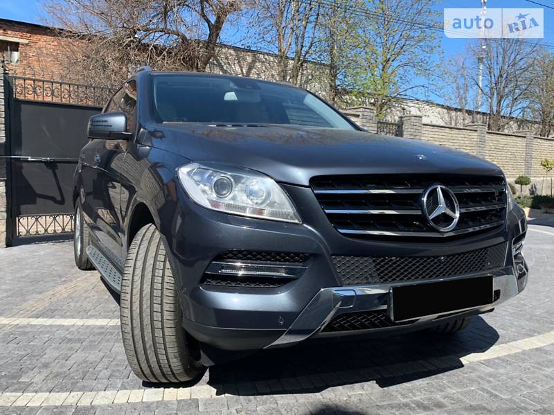 Позашляховик / Кросовер Mercedes-Benz M-Class 2015 в Кременчуці фото 7 Позашляховик / Кросовер Mercedes-Benz M-Class 2015 в Кременчуці