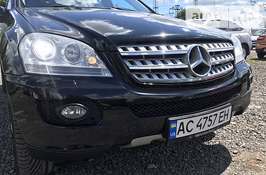 Позашляховик / Кросовер Mercedes-Benz M-Class 2007 в 