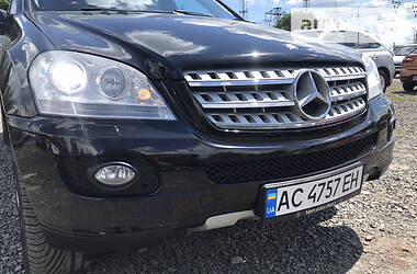 Позашляховик / Кросовер Mercedes-Benz M-Class 2007 в 