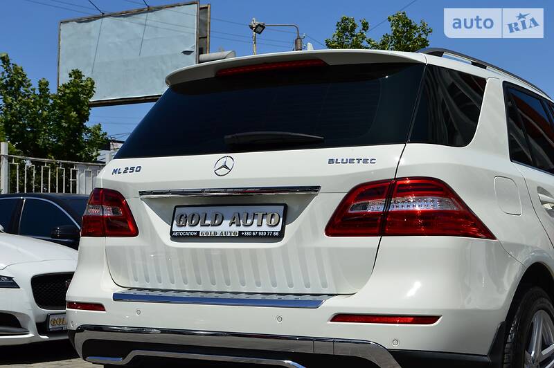 Позашляховик / Кросовер Mercedes-Benz M-Class 2013 в Одесі фото 22 Позашляховик / Кросовер Mercedes-Benz M-Class 2013 в Одесі