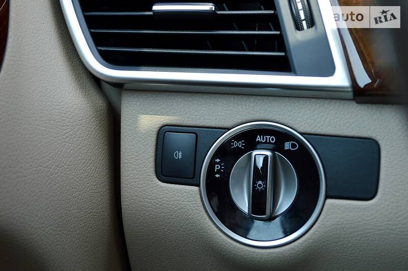 Позашляховик / Кросовер Mercedes-Benz M-Class 2013 в Одесі фото 47 Позашляховик / Кросовер Mercedes-Benz M-Class 2013 в Одесі