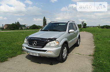 Внедорожник / Кроссовер Mercedes-Benz M-Class 2005 в Ровно