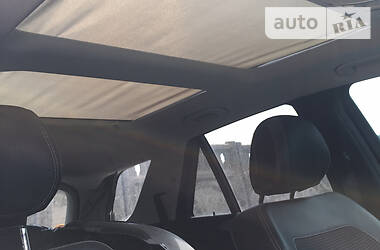 Позашляховик / Кросовер Mercedes-Benz M-Class 2014 в 