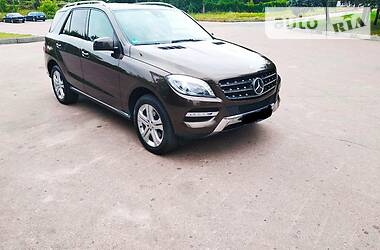 Внедорожник / Кроссовер Mercedes-Benz M-Class 2012 в Житомире