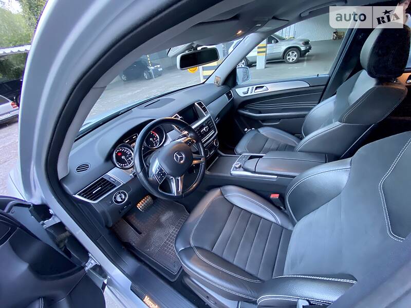 Позашляховик / Кросовер Mercedes-Benz M-Class 2013 в Чернігові фото 13 Позашляховик / Кросовер Mercedes-Benz M-Class 2013 в Чернігові