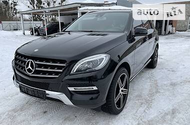 Внедорожник / Кроссовер Mercedes-Benz M-Class 2015 в Бродах