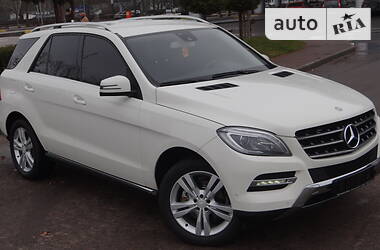 Внедорожник / Кроссовер Mercedes-Benz M-Class 2014 в Одессе