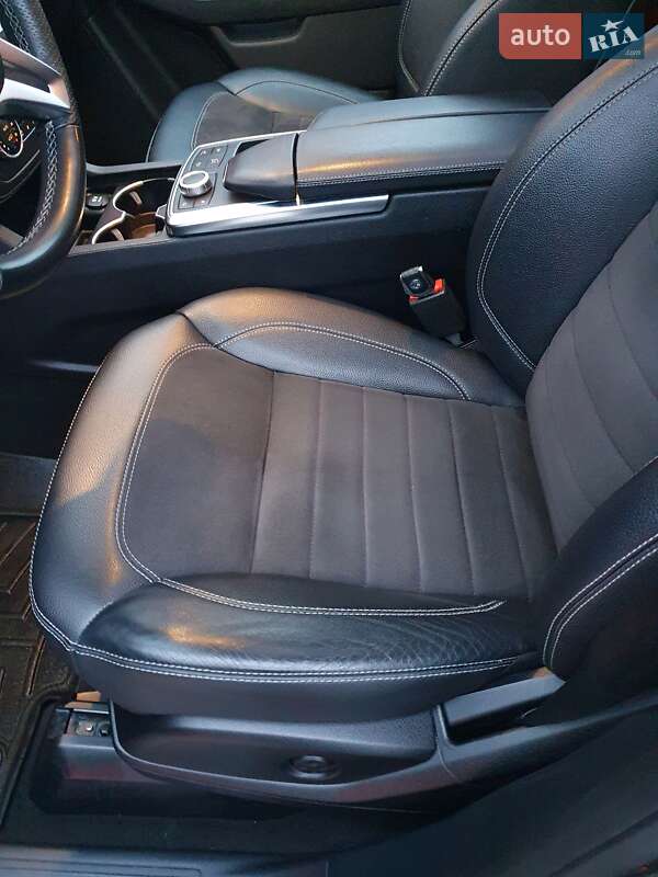 Внедорожник / Кроссовер Mercedes-Benz M-Class 2014 в Костополе