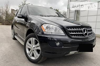 Внедорожник / Кроссовер Mercedes-Benz M-Class 2008 в Никополе