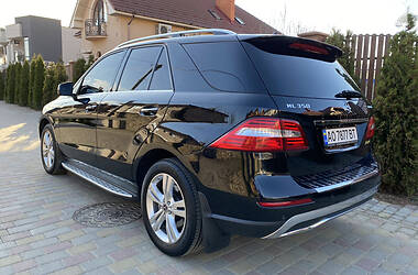 Внедорожник / Кроссовер Mercedes-Benz M-Class 2012 в Ужгороде