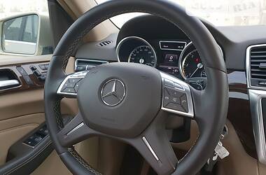 Внедорожник / Кроссовер Mercedes-Benz M-Class 2012 в Киеве